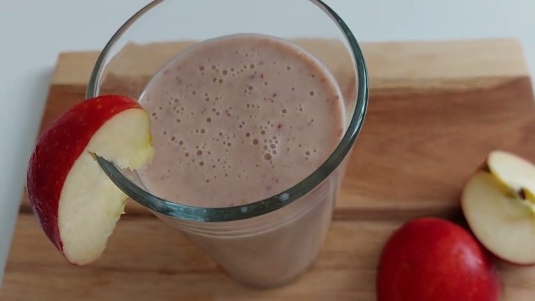 Receta fácil de smoothie de fresa y manzana: refrescante y saludable