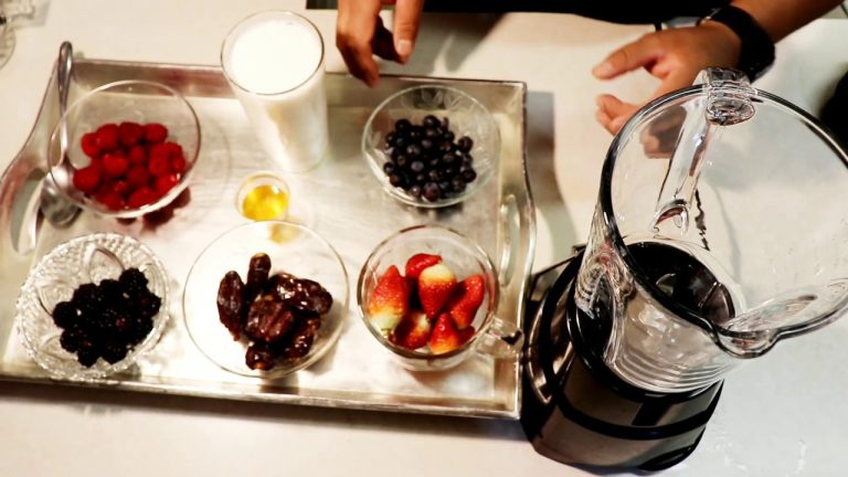 Delicioso batido de berries: receta fácil y saludable