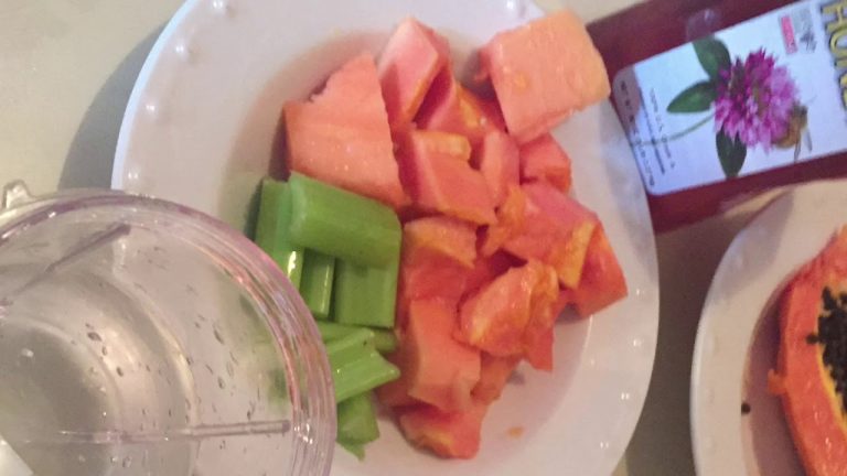batido de papaya y apio