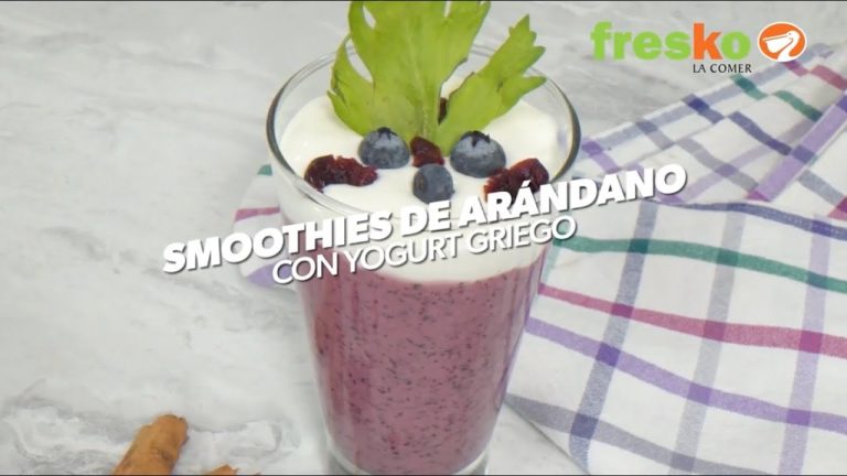 smoothie de arandanos y yogurt
